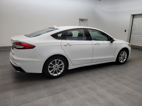 Used 2019 Ford Fusion SE FWD image 10