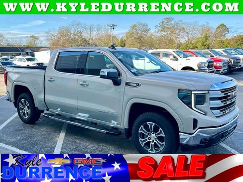 New 2026 GMC Sierra 1500 SLE image 1