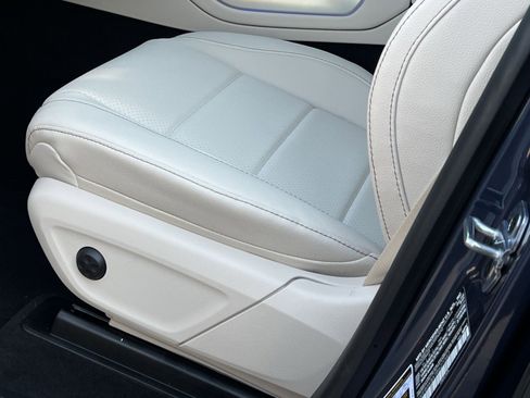 New 2026 Mercedes-Benz GLE 450 4MATIC image 12