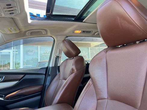 Used 2019 Subaru Ascent Touring AWD/4WD image 17