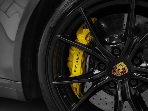 Used 2017 Porsche 911 Carrera S image 18