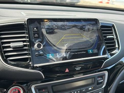 New 2026 Honda Ridgeline Black Edition image 17