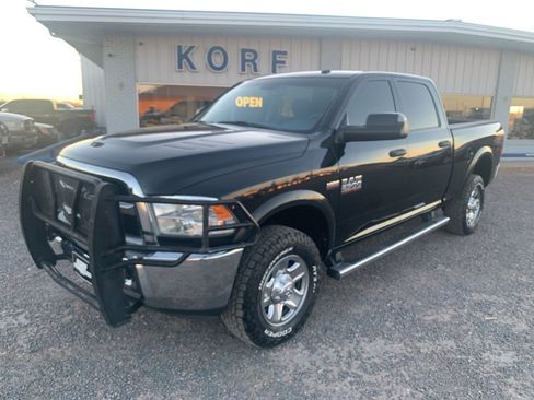 Used 2018 RAM 2500 Tradesman w/ Chrome Appearance Group image 1