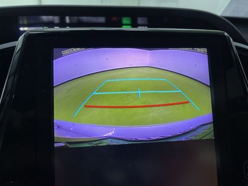 Used 2018 Toyota Prius Prime Advanced image 22