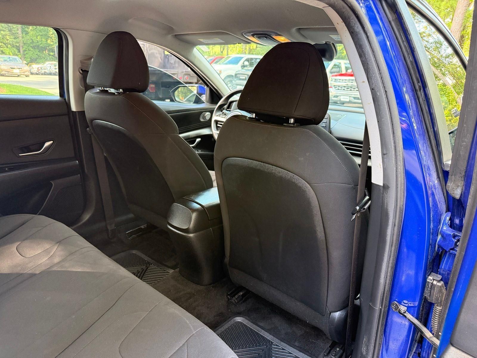 Used 2021 Hyundai Elantra SEL FWD image 21