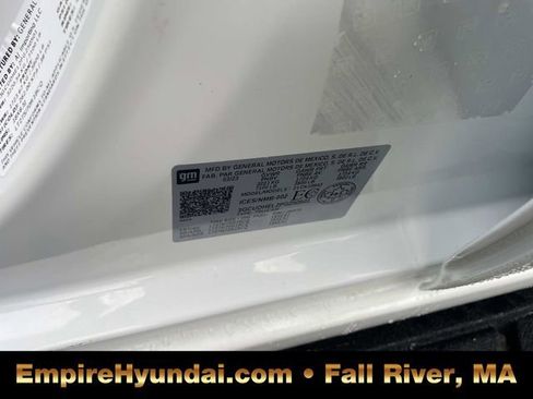 Used 2023 Chevrolet Silverado 1500 ZR2 image 23