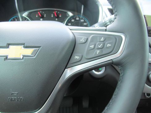 Used 2018 Chevrolet Equinox Premier FWD image 25