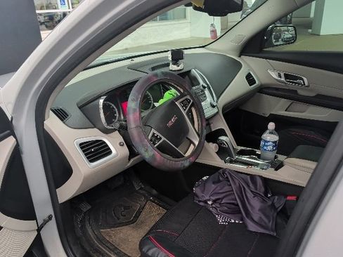 Used 2012 GMC Terrain SLT w/ Chrome and Technology Package AWD/4WD image 8