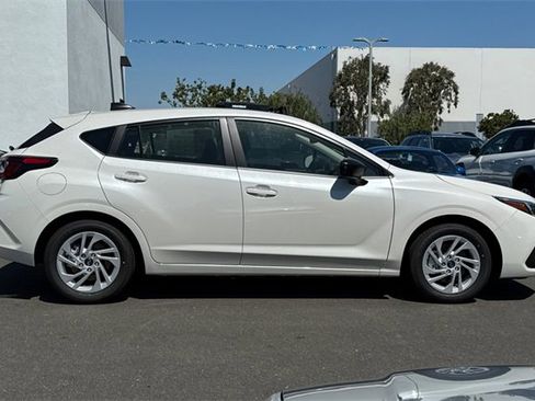 New 2025 Subaru Impreza 2.0i image 3