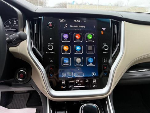 Used 2020 Subaru Outback Limited image 15