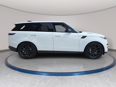 New 2026 Land Rover Range Rover Sport SE AWD/4WD image 4