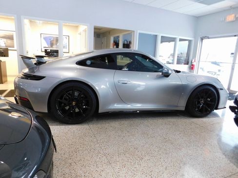 Used 2025 Porsche 911 Carrera T image 27