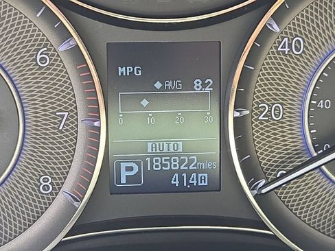Used 2015 INFINITI QX80 4WD w/ Deluxe Technology Package image 14