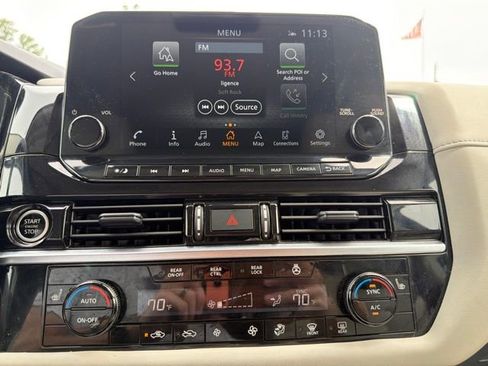 Used 2023 Nissan Pathfinder SL FWD image 28
