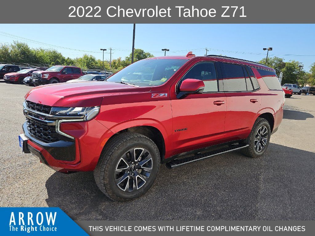 Used 2022 Chevrolet Tahoe Z71 w/ Luxury Package AWD/4WD image 5