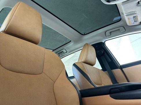 Used 2024 Lexus RZ 300e Premium w/ Technology Package image 14