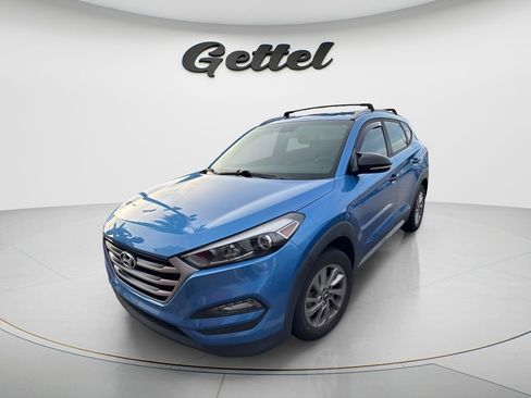 Used 2017 Hyundai Tucson SE Plus FWD image 1