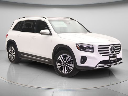 New 2026 Mercedes-Benz GLB 250 image 1