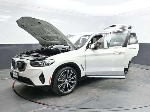 Used 2022 BMW X3 xDrive30i AWD/4WD image 42
