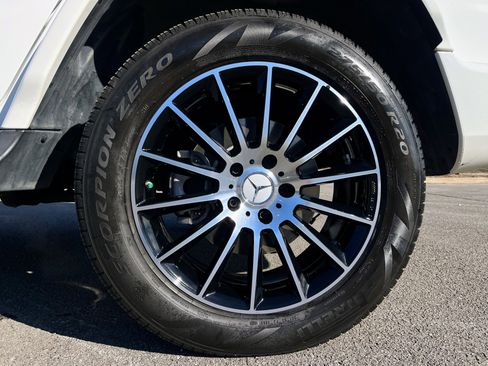 Used 2019 Mercedes-Benz G 550 image 9