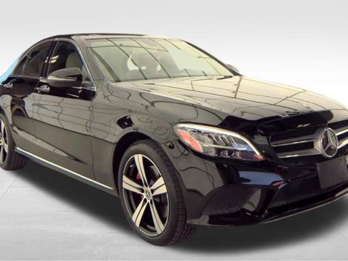 Used 2019 Mercedes-Benz C 300 4MATIC Sedan w/ Multimedia Package image 3