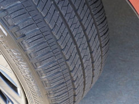 Used 2021 Lexus LS 500 image 12