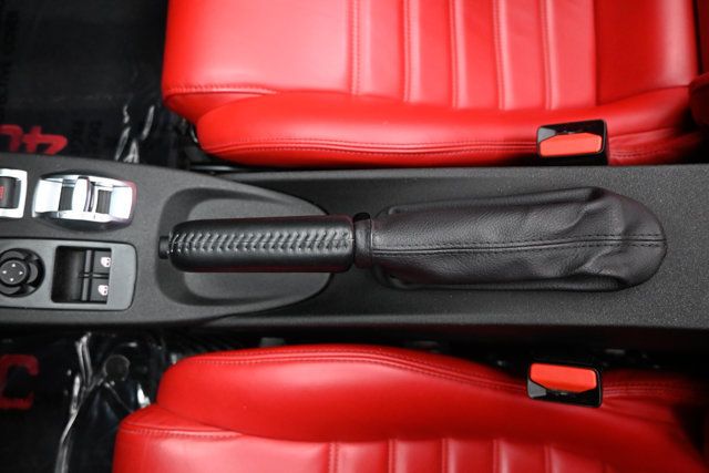 Used 2016 Alfa Romeo 4C Spider RWD image 99