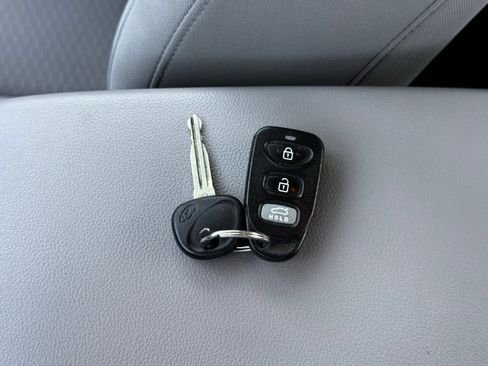 Used 2020 Hyundai Elantra SEL image 48