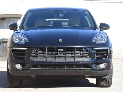 Used 2018 Porsche Macan image 9