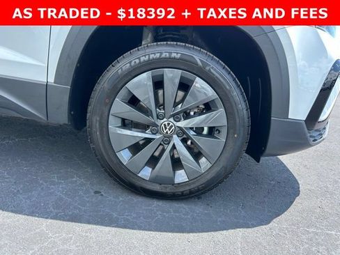 Used 2024 Volkswagen Taos S FWD image 8