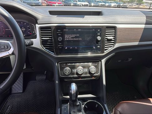 Used 2023 Volkswagen Atlas SE AWD/4WD image 19