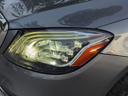 Used 2019 Mercedes-Benz S 560 Sedan image 10