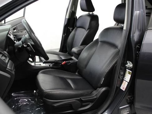 Used 2013 Subaru Crosstrek 2.0i Limited w/ Popular Pkg 1 AWD/4WD image 16