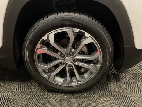 Used 2021 GMC Terrain SLT image 19