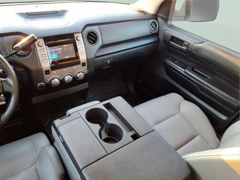Used 2019 Toyota Tundra SR image 13