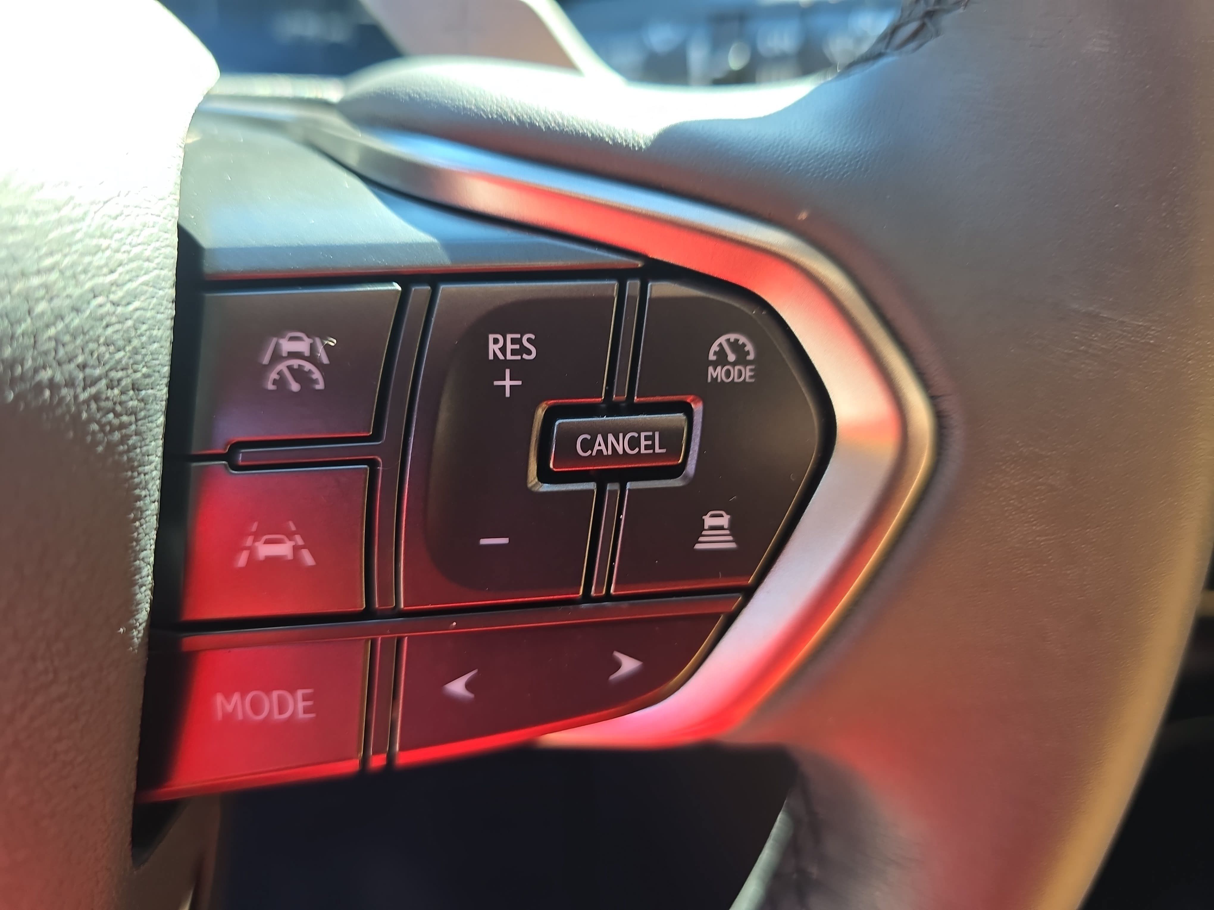 Used 2025 Lexus RX 350 FWD w/ Accessory Package image 17