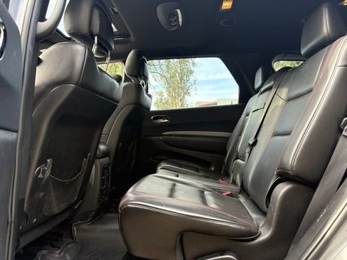 Used 2018 Dodge Durango R/T w/ Technology Group image 9