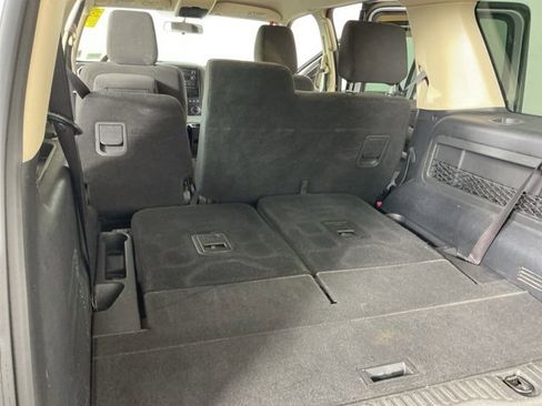 Used 2010 Ford Explorer XLT image 23