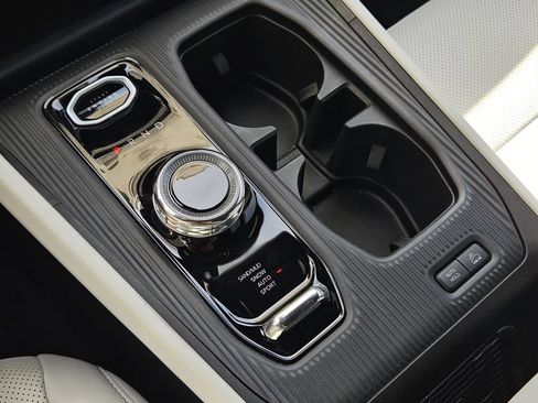 New 2026 Jeep Cherokee Limited AWD/4WD image 21