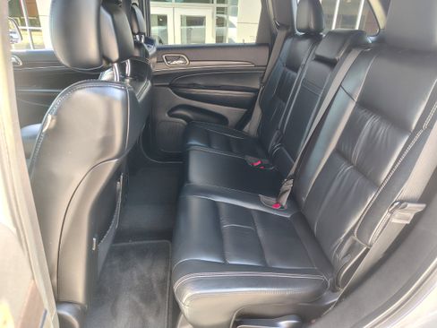 Used 2015 Jeep Grand Cherokee Limited AWD/4WD image 27