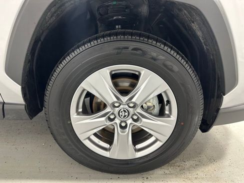 Used 2025 Toyota RAV4 LE image 61