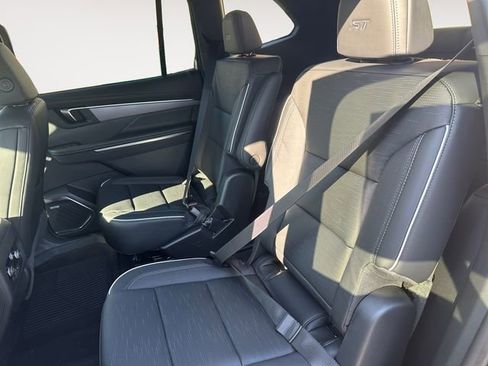 New 2026 Buick Enclave Sport Touring w/ Super Cruise Package image 13