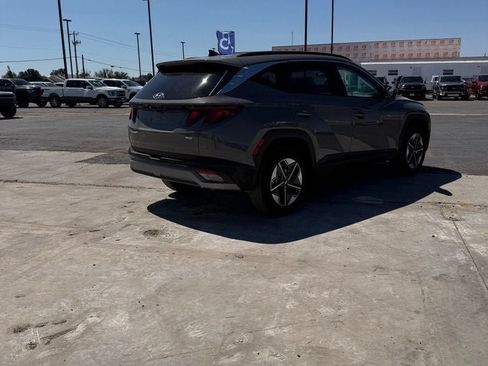Used 2025 Hyundai Tucson SEL AWD/4WD image 4