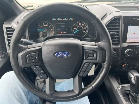 Used 2019 Ford F150 XLT w/ Equipment Group 302A Luxury AWD/4WD image 15