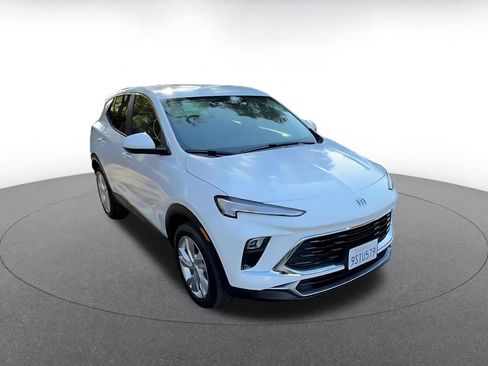 Used 2025 Buick Encore GX Preferred image 3