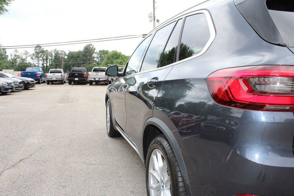 Used 2020 BMW X5 xDrive40i w/ Premium Package AWD/4WD image 37