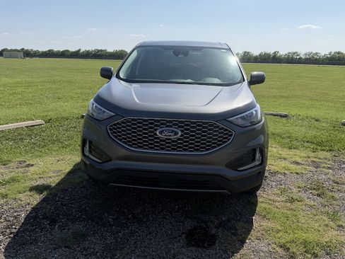 Used 2023 Ford Edge SEL w/ Convenience Package AWD/4WD image 5