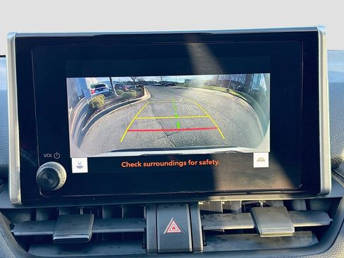 Used 2024 Toyota RAV4 LE image 14