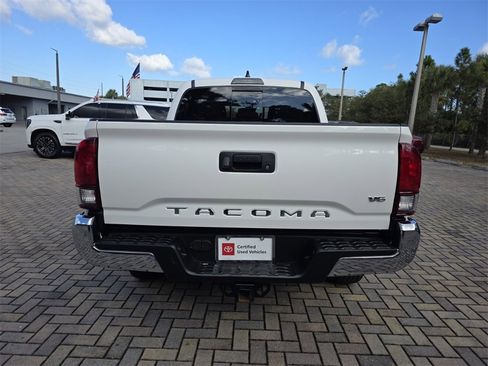 Certified 2023 Toyota Tacoma SR5 image 10