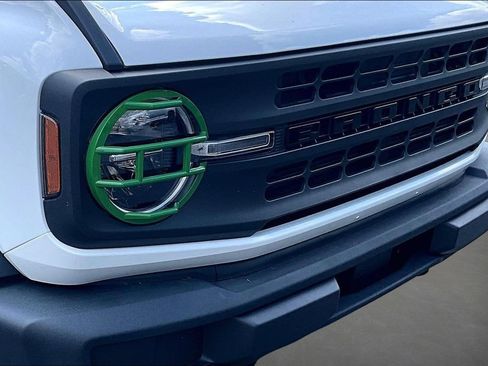 Used 2022 Ford Bronco 2-Door AWD/4WD image 30